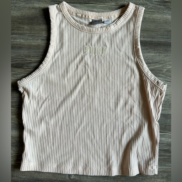 Puma light pink crop workout top - Picture 1 of 4
